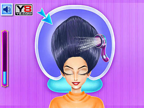 Girl's Hairstyle for First Date