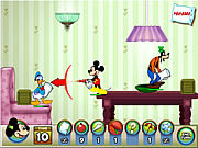 Mickey et amis dans le combat d'oreiller