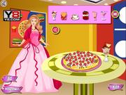 Cuisson de la pizza de sucrerie de Barbie