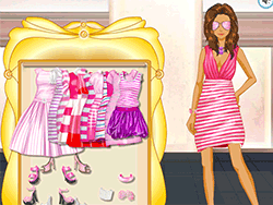 粉色条纹连衣裙